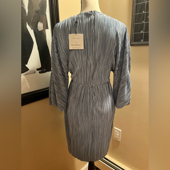 MISGUIDED DRESS - Picture 5 of 10